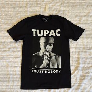 Tupac Graphic T-shirt sz S